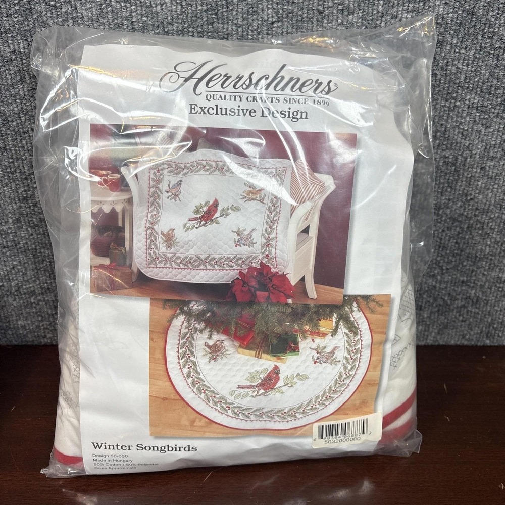 Herrschners Winter Songbirds Embroidery Kit Cardinal Tree Skirt Throw 50-030 NEW